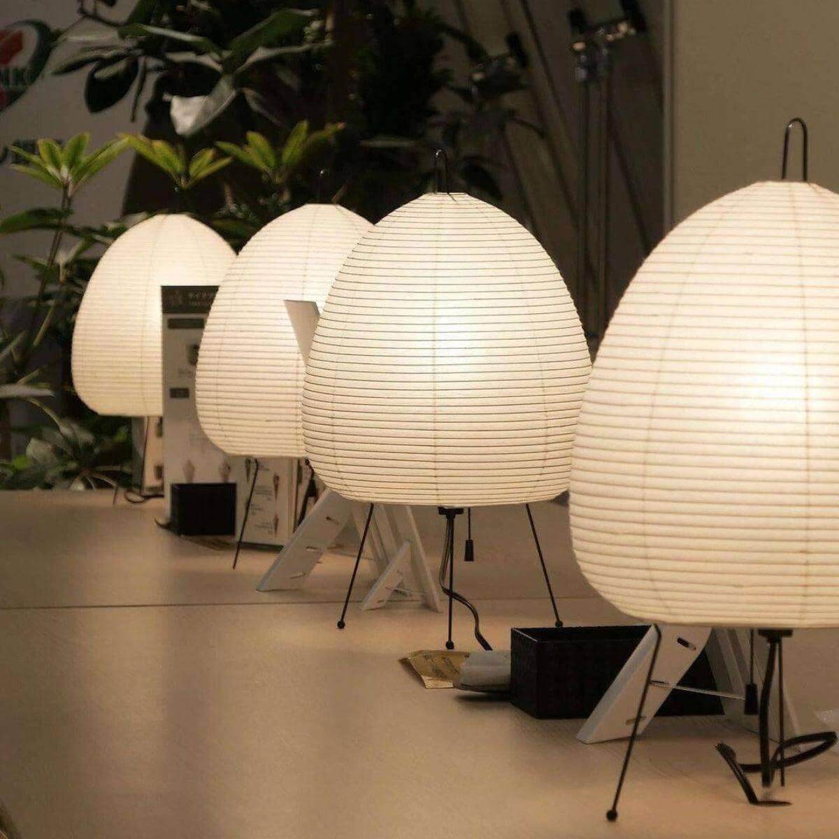 Akari 1A Series Table Lamp