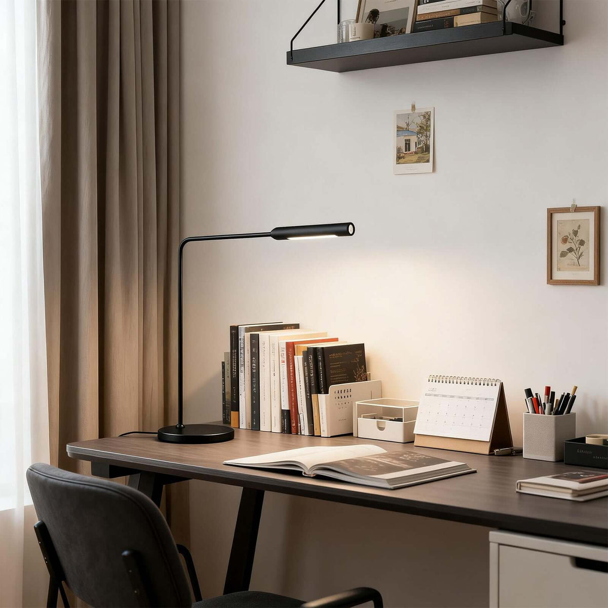 Aqiro Table Lamp