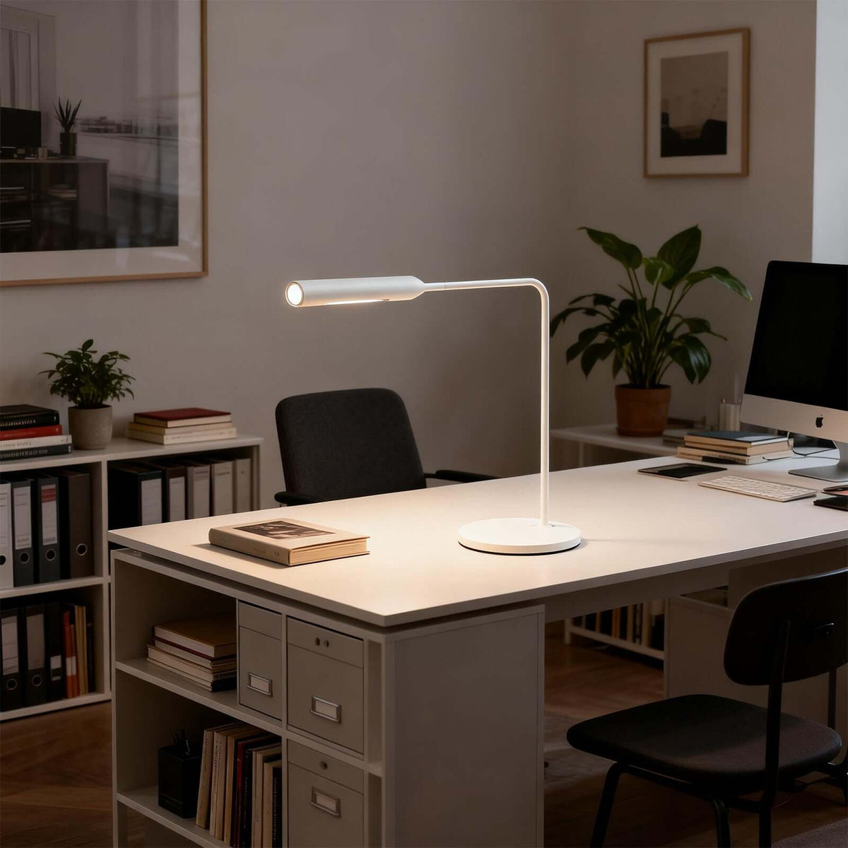 Aqiro Table Lamp