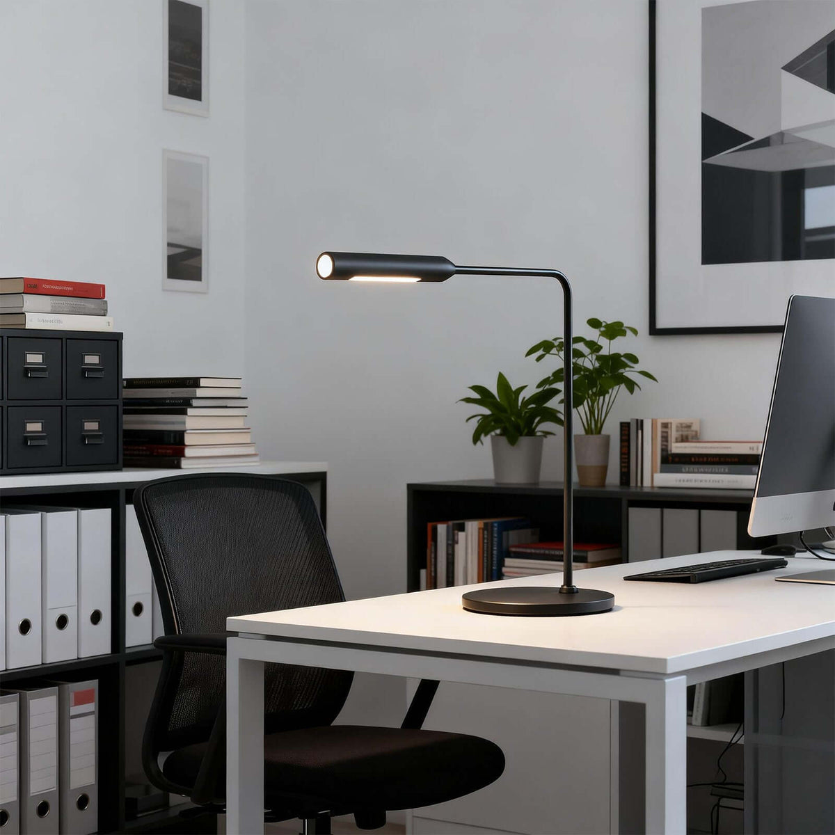 Aqiro Table Lamp