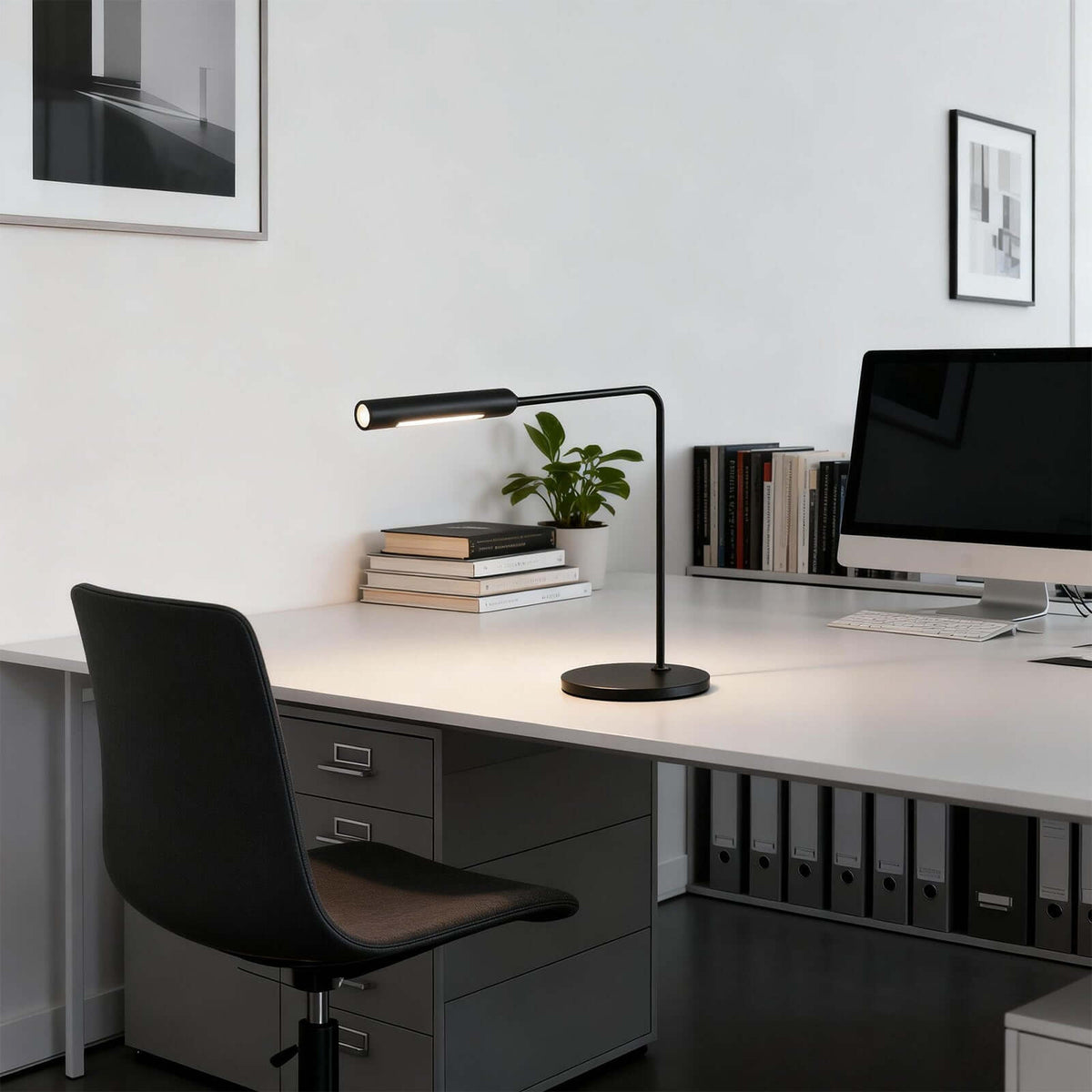 Aqiro Table Lamp
