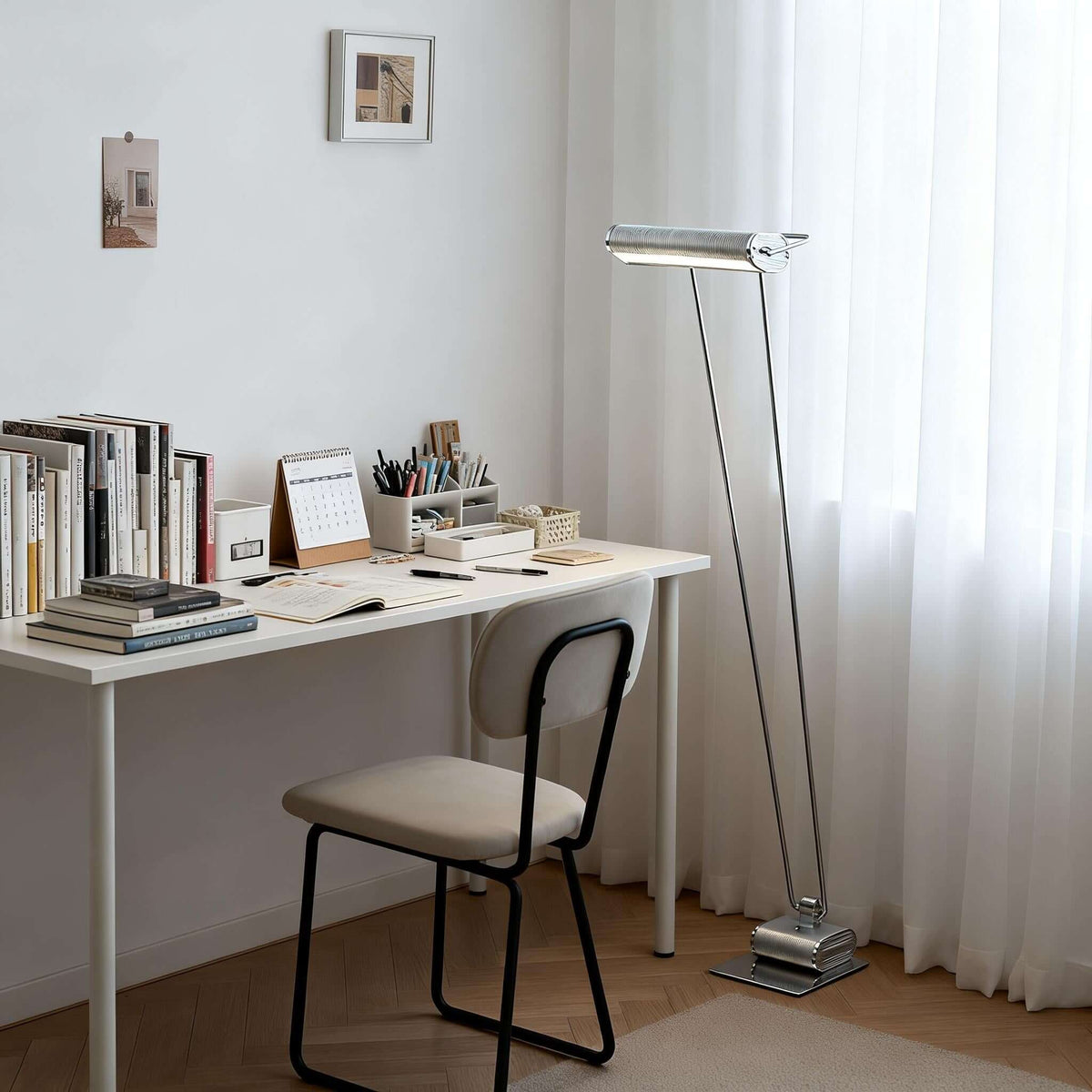 Arveka Floor Lamp