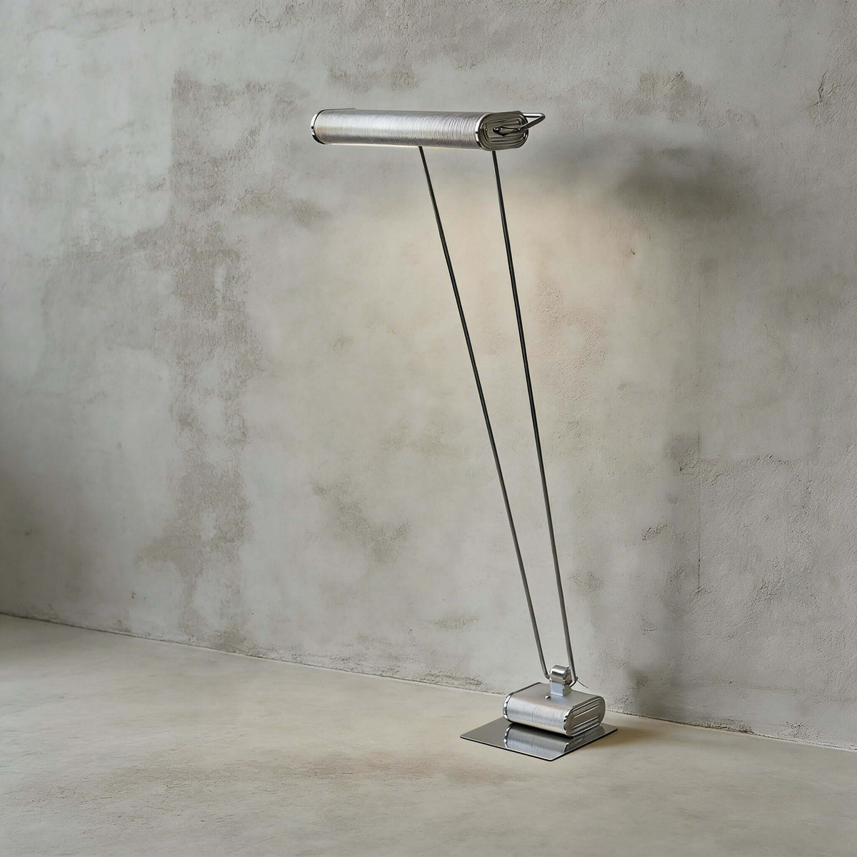 Arveka Floor Lamp