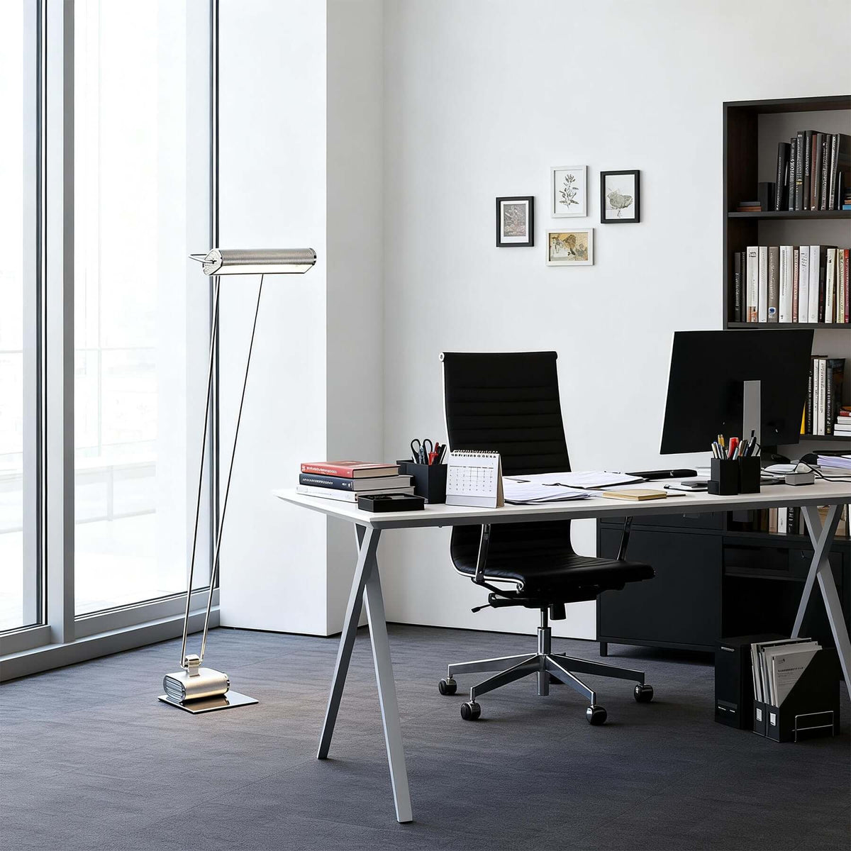 Arveka Floor Lamp