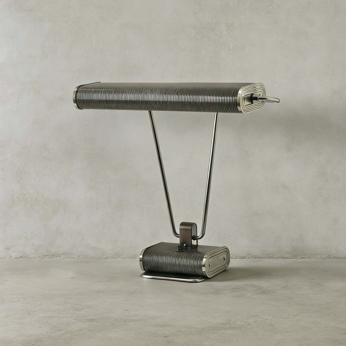 Arveka Table Lamp