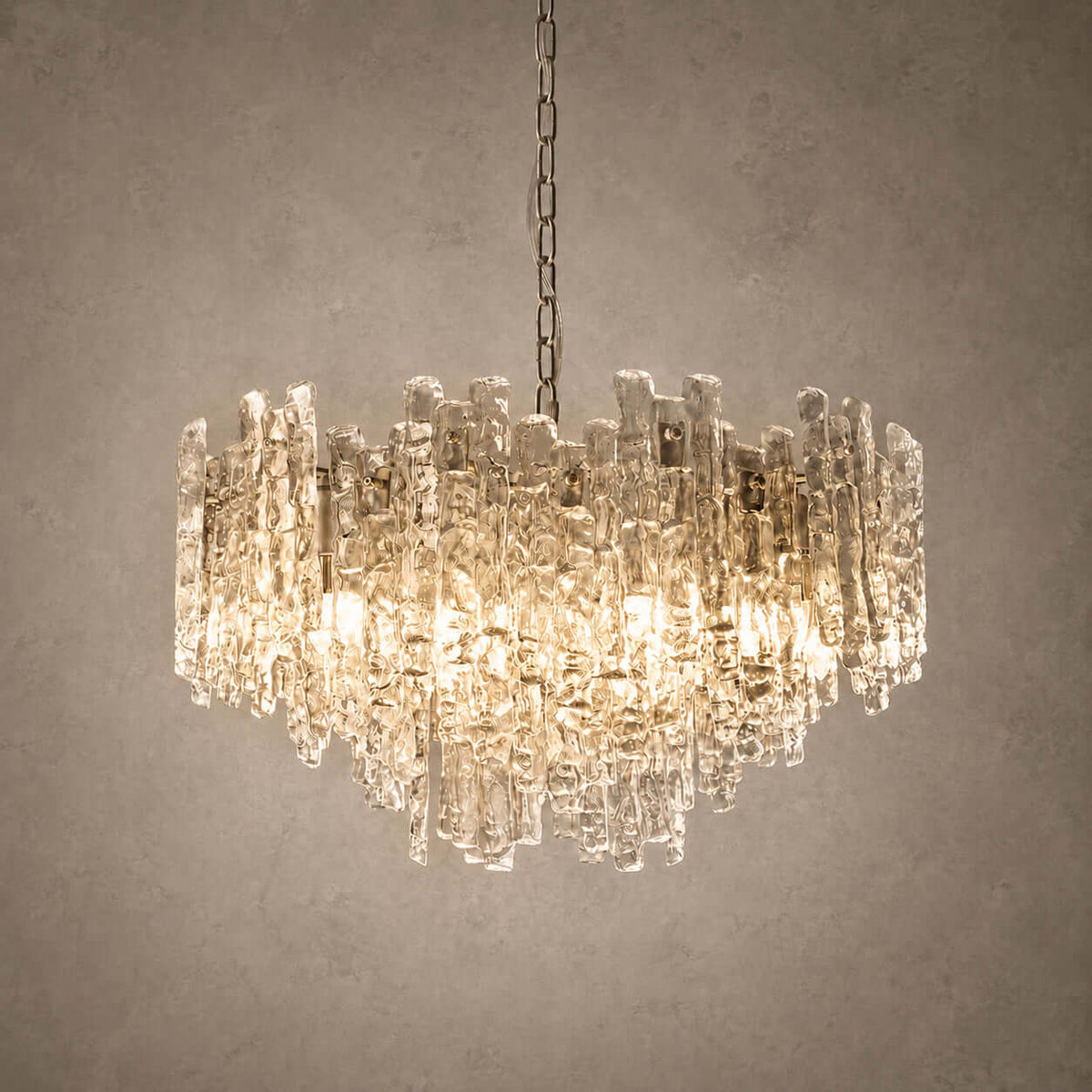 Aurevia Chandelier