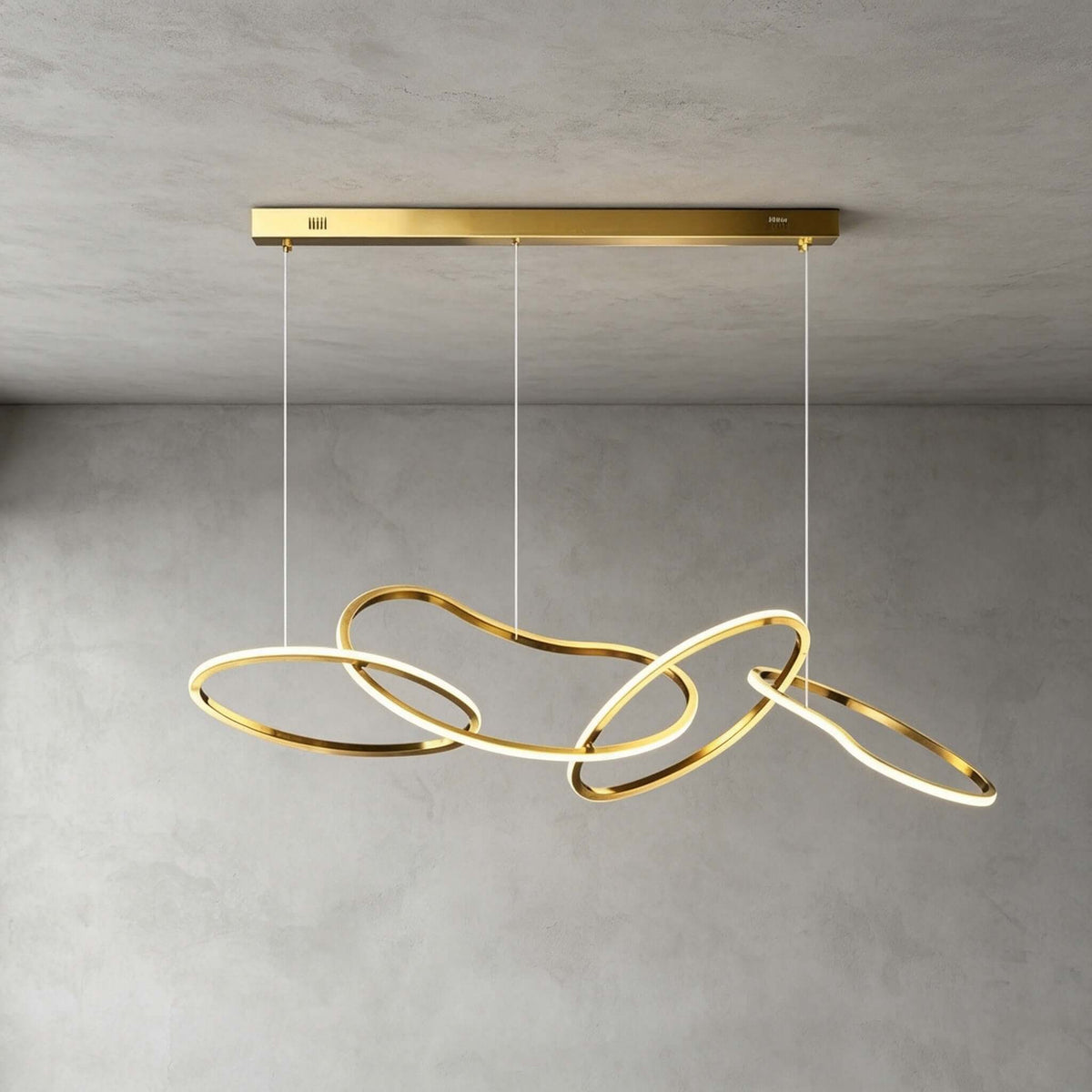 Avaryn Linear Chandelier