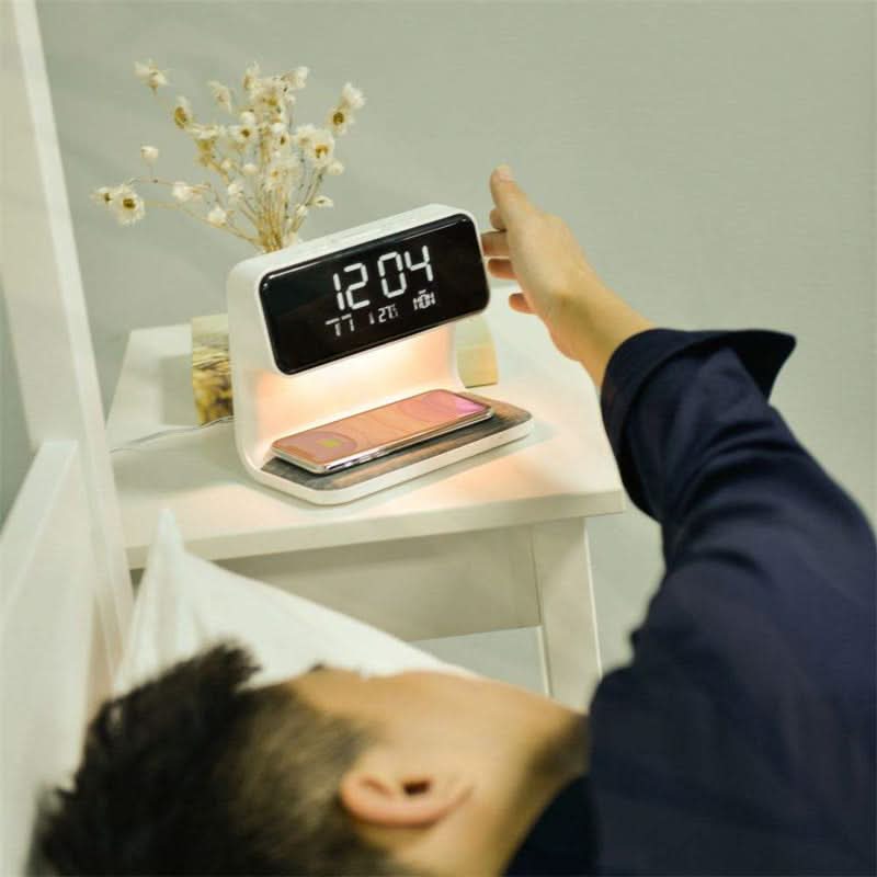 Clear LCD Alarm Clock with Adjustable Dimming Function