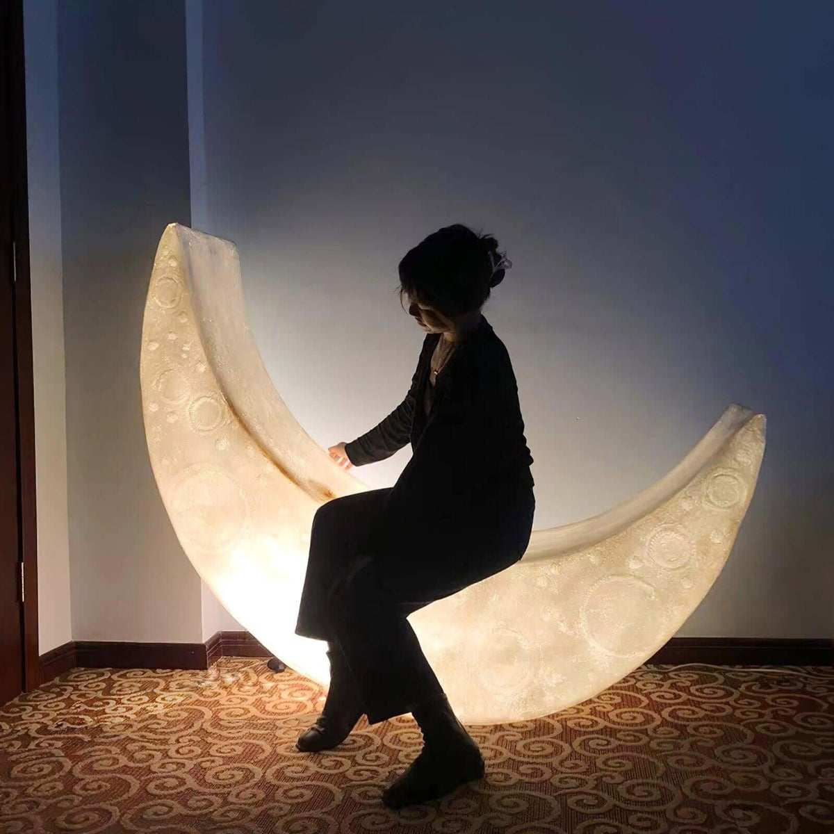 Aurni Moon Floor Lamp