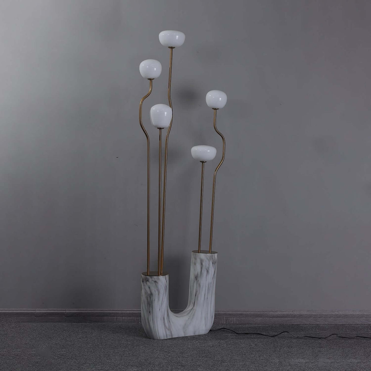 Aenor Floor Lamp