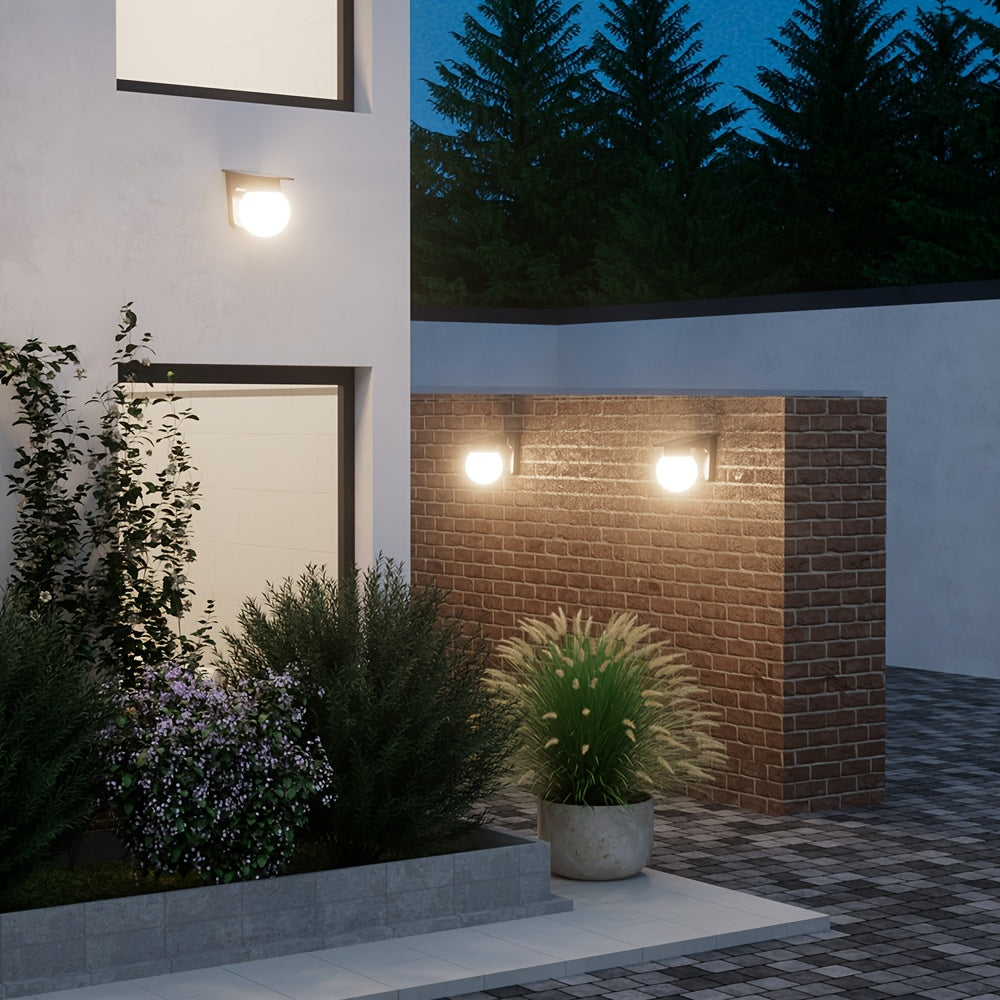 Solar Globe Wall Light