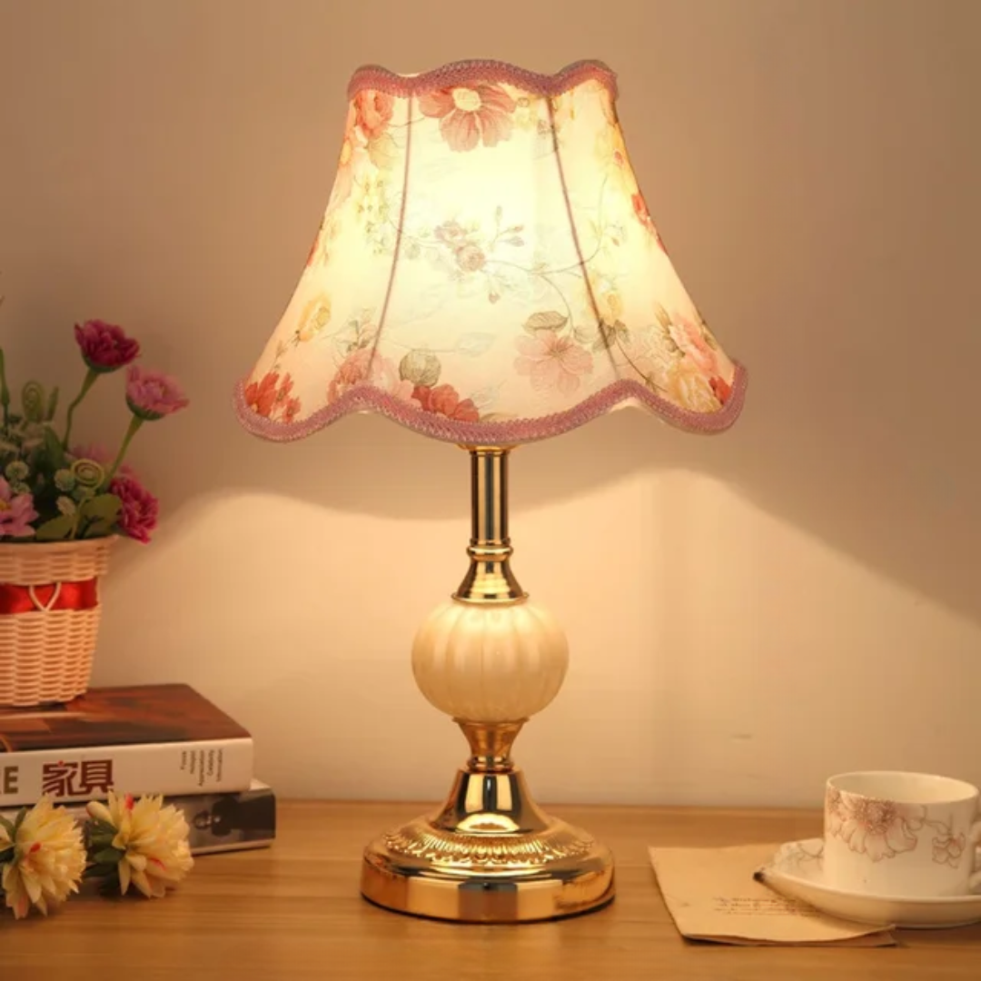 Quixy Scandinavian Table Lamp
