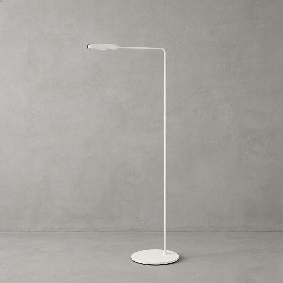Aqiro Floor Lamp