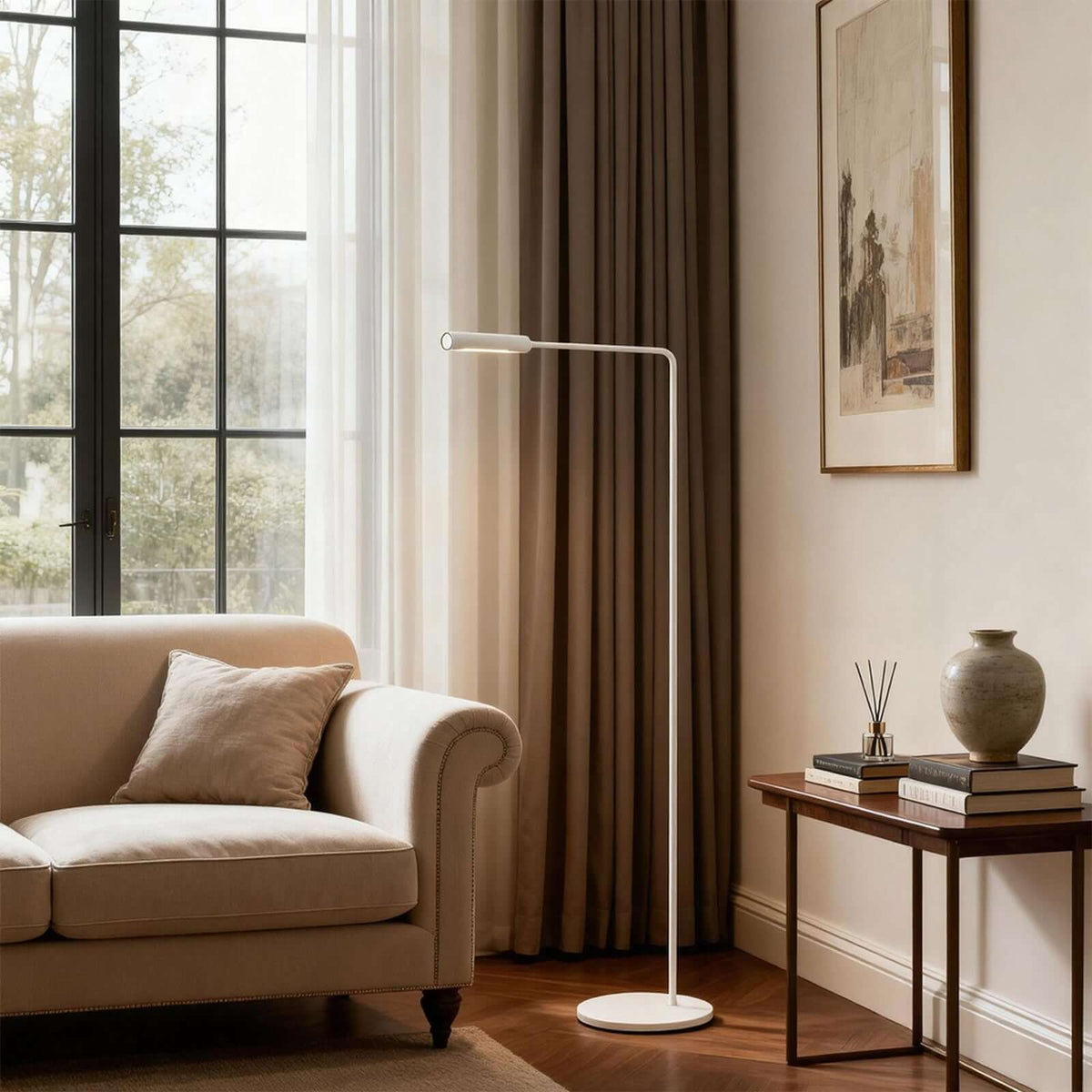 Aqiro Floor Lamp