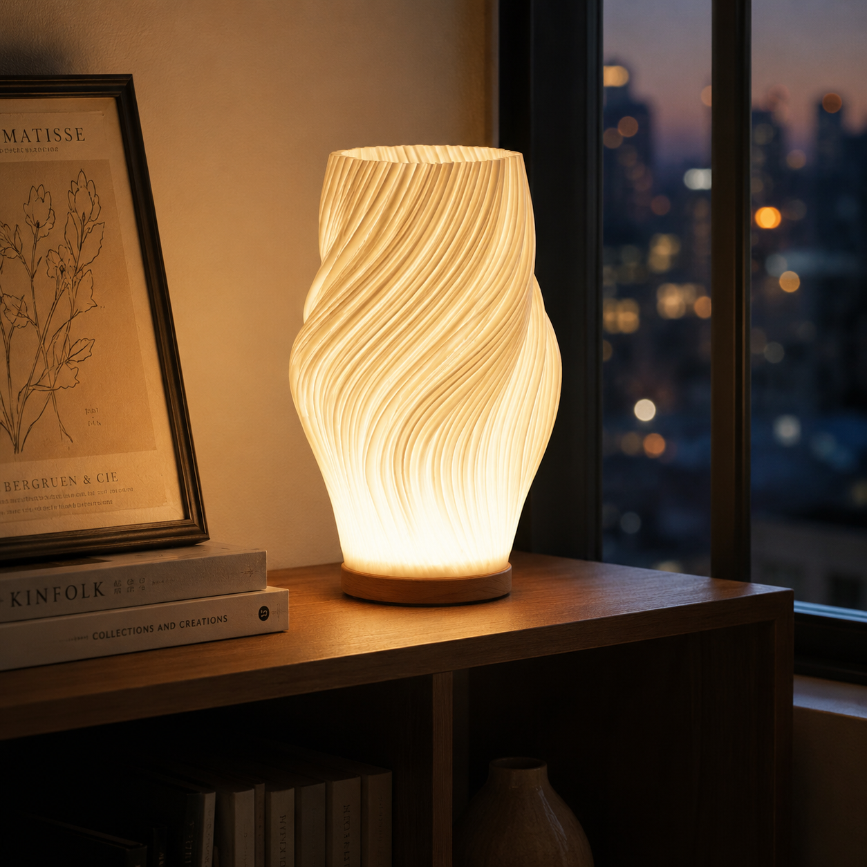 Solara Wave Table Lamp