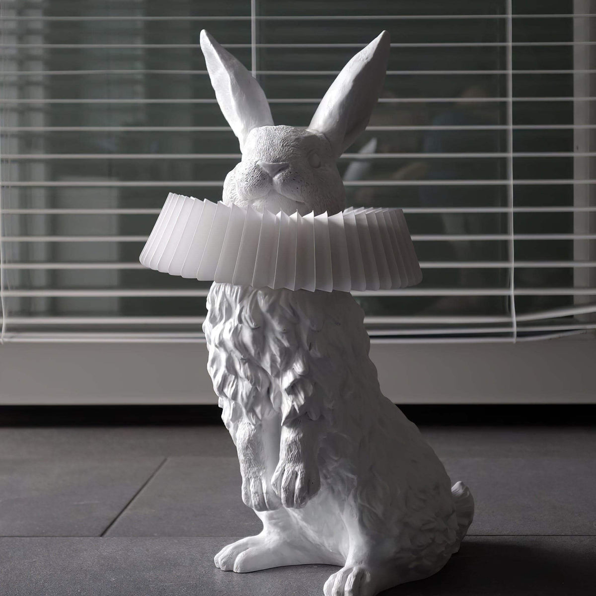 Arlo Rabbit Table Lamp
