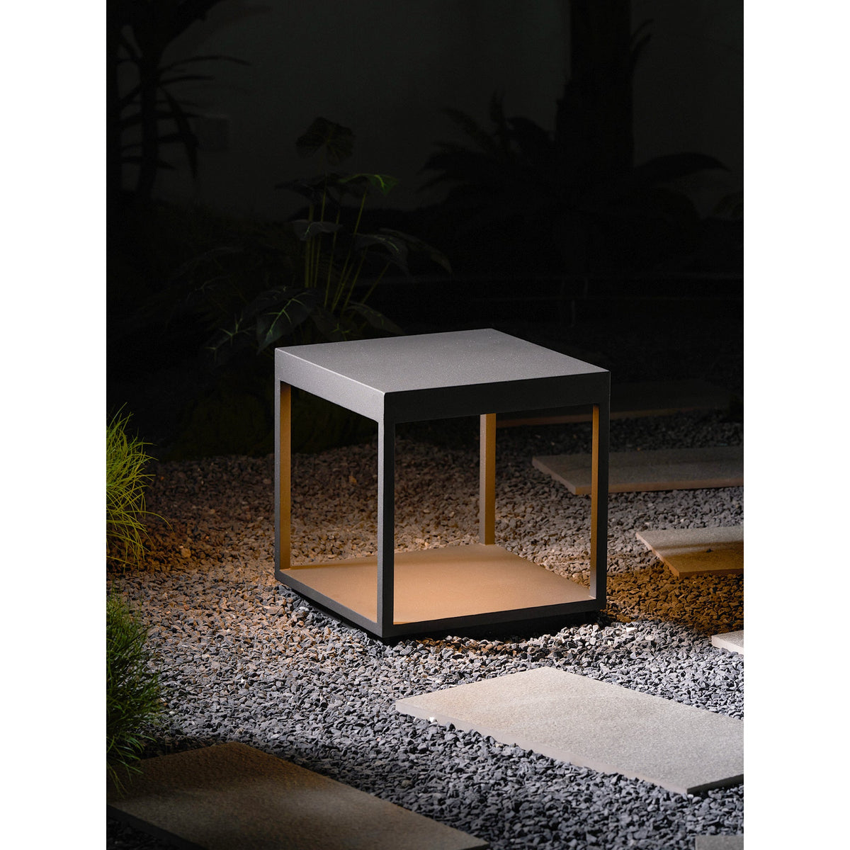 Square Frame Post Outdoor Light