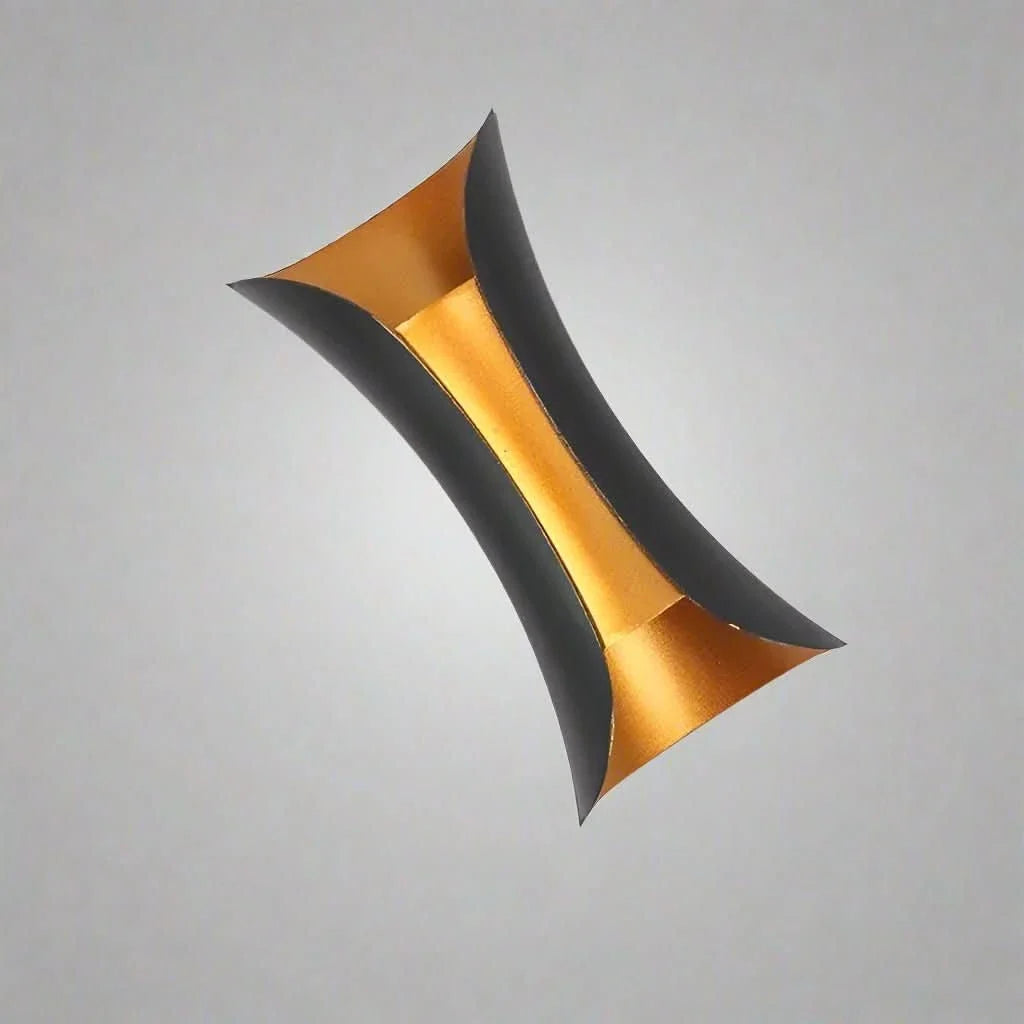 Curved LED Outdoor Wall Light with IP65 Weatherproofing