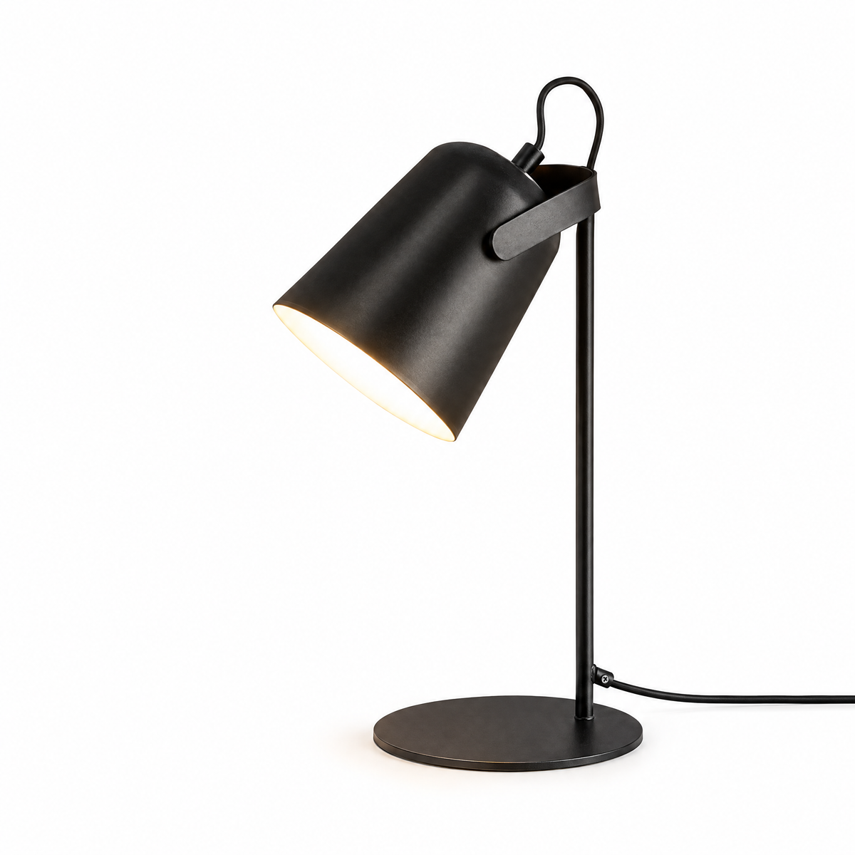 Nordic Metal Desk Lamp | g4